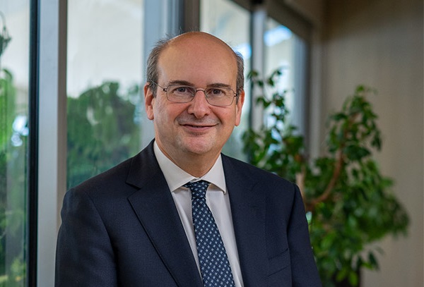 Τo 2 να γίνει 1 εξετάζει το ΥΠΟΙΚ στην υποχρεωτική ασφάλιση επιχειρήσεων