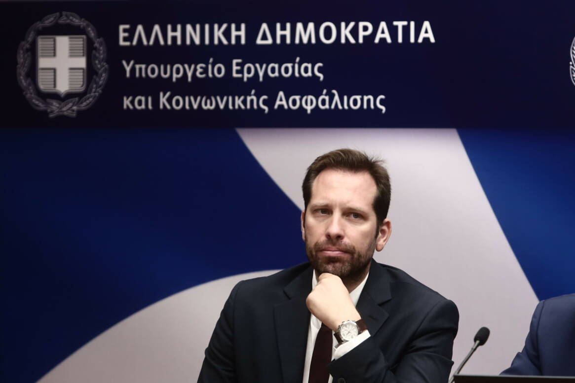 Ν. Mηλαπίδης: Θα προβλεφθούν και για τις ασφαλιστικές οι προστατευτικές διατάξεις που ισχύουν για τα ΤΕΑ