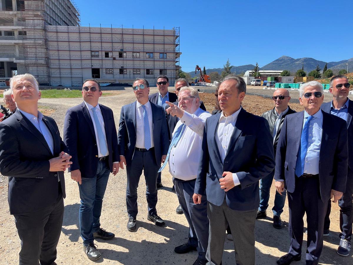 Επάρκεια αντιβιοτικών και ογκολογικών φαρμάκων στην Ευρώπη θα εξασφαλίσει η ελληνική φαρμακοβιομηχανία