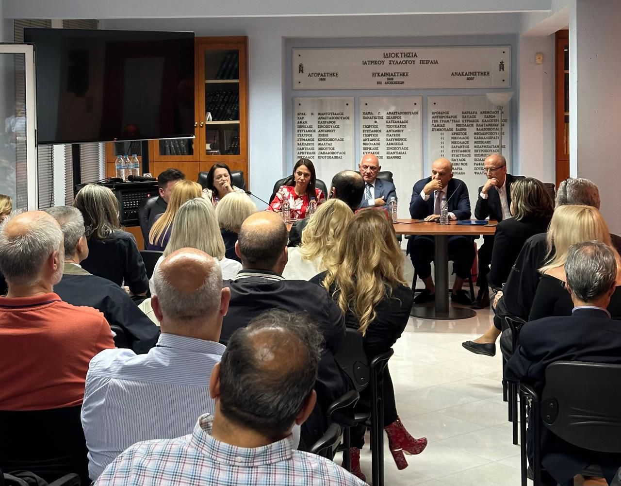 Δ. Μιχαηλίδου: Πρόσκληση στα μέλη του Ιατρικού Συλλόγου Πειραιά  για την στελέχωση των ΚΕΠΑ