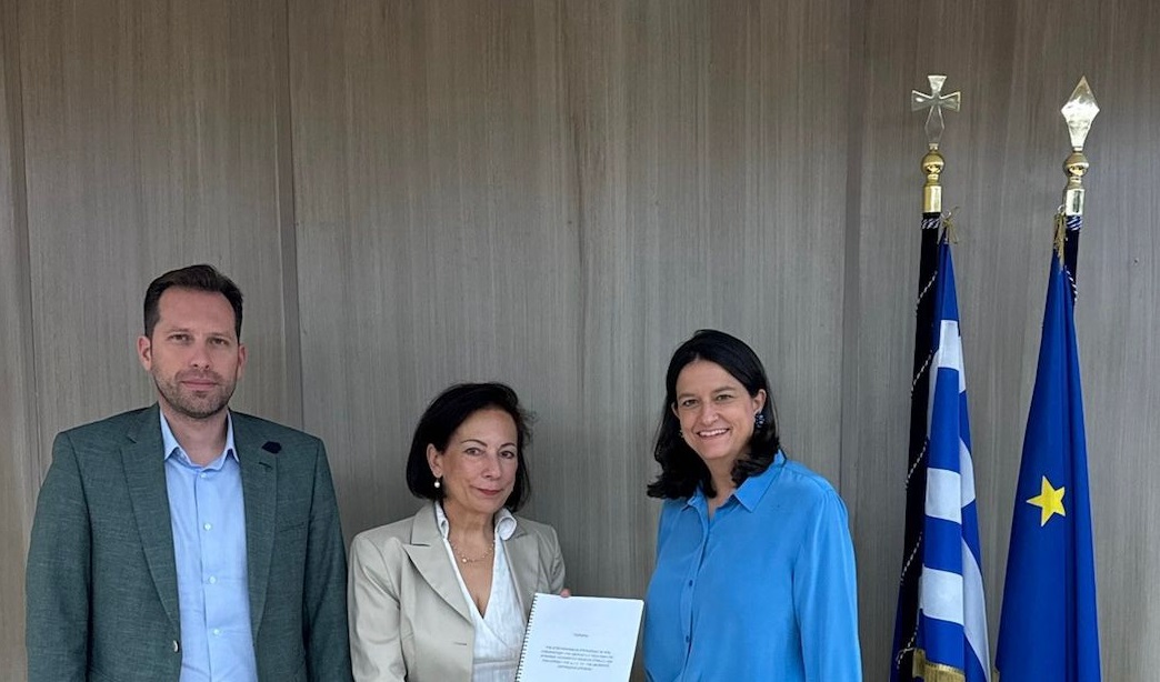 Πόρισμα για επαρκείς κατώτατους μισθούς στη Ν. Κεραμέως