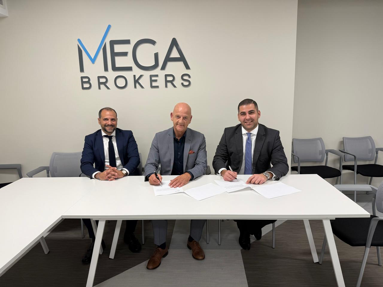 Η MEGA Brokers ανακοινώνει την εξαγορά της Fidus Team