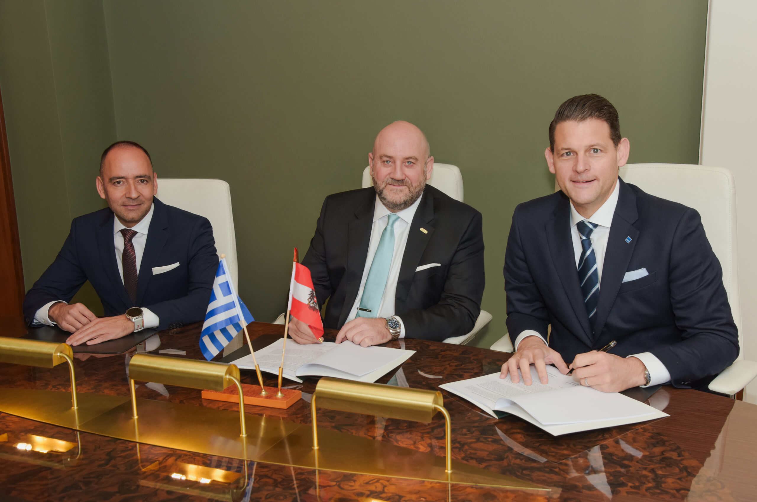 Στην GrECo το πλειοψηφικό πακέτο της Comergon