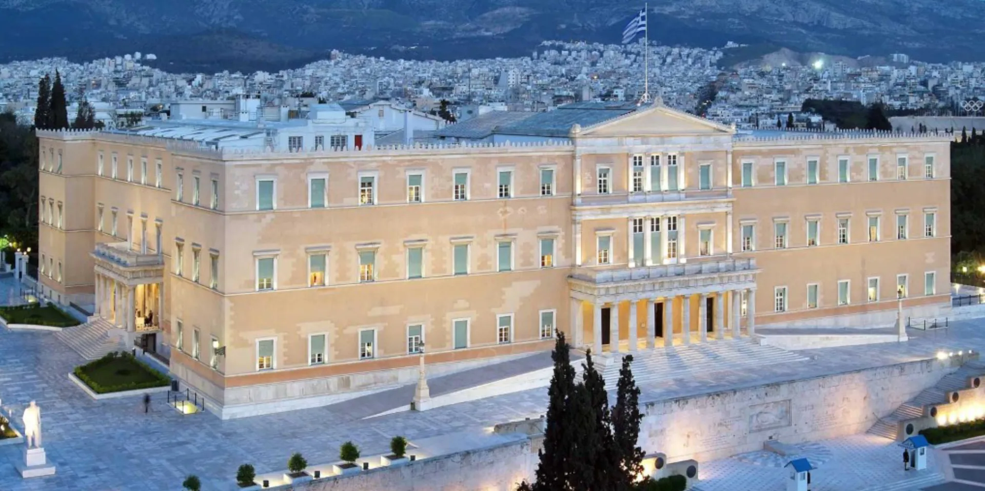 Ασφάλιστρα υγείας: Οι 6 παρεμβάσεις στην τροπολογία που κατέθεσε το ΠΑΣΟΚ