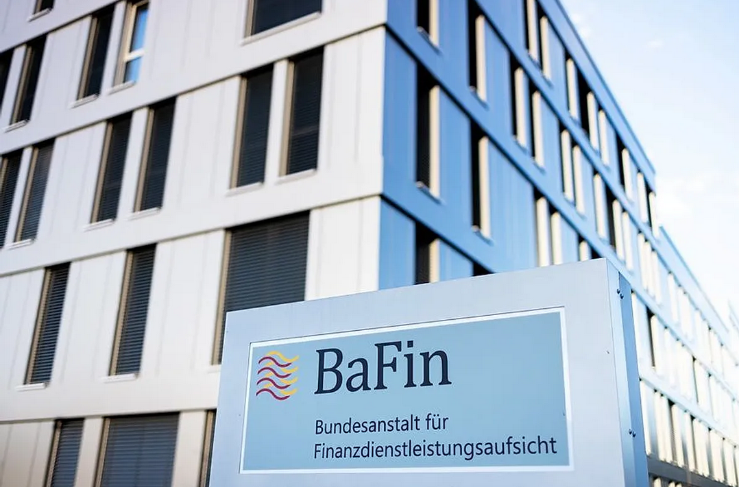 ΤτΕ: Έναρξη διαδικασίας αφερεγγυότητας για την Element Insurance AG