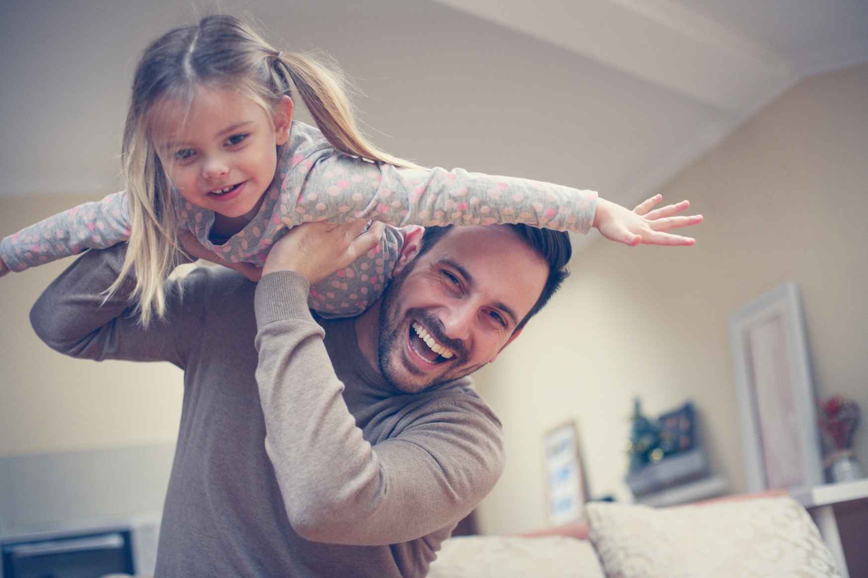 ΝΝ Hellas: Το φάσμα υπηρεσιών που καλύπτουν οι ασφαλίσεις υγείας παιδιών