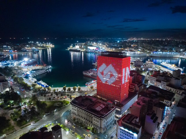 Στα κόκκινα για την INTERAMERICAN ο πύργος του Πειραιά