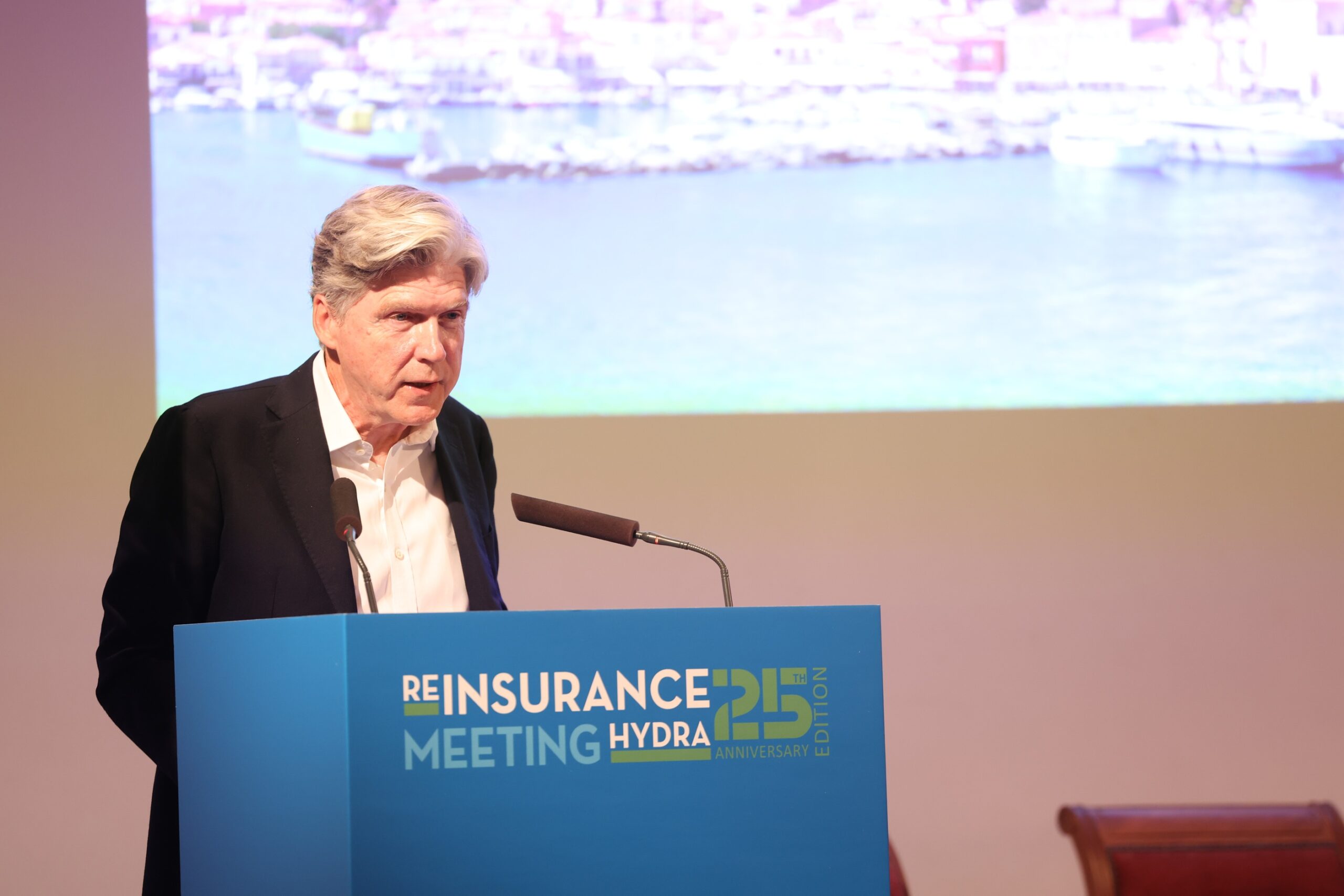 Ισορροπημένη λύση στις αυξήσεις στην υγεία και ΣΔΙΤ στην προστασία των επιχειρήσεων