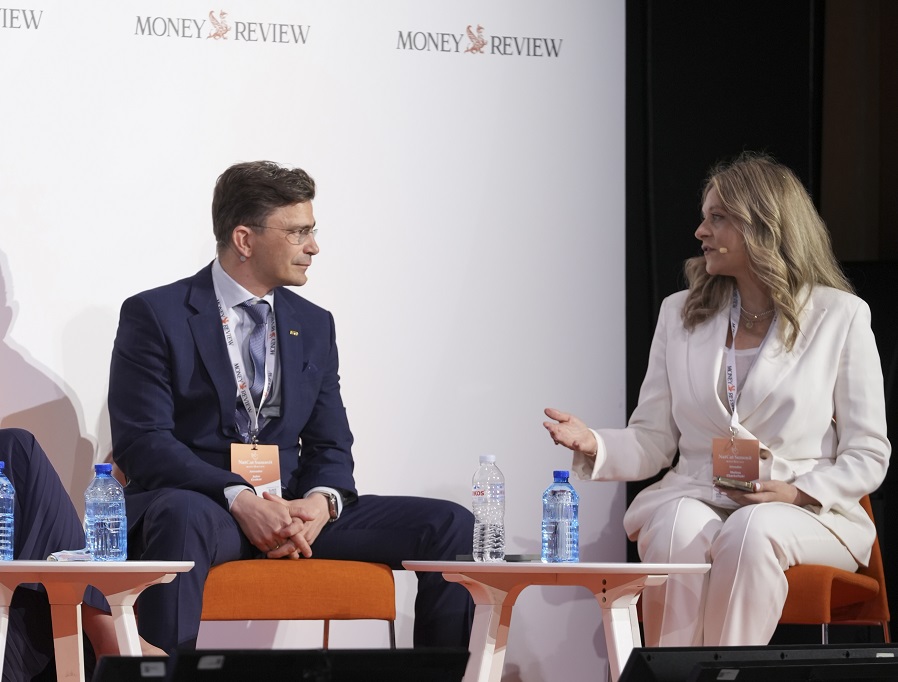 Τ. Κρόκερ: Οι επιχειρήσεις πρέπει να βλέπουν την ασφάλιση ως επένδυση και όχι ως έξοδο