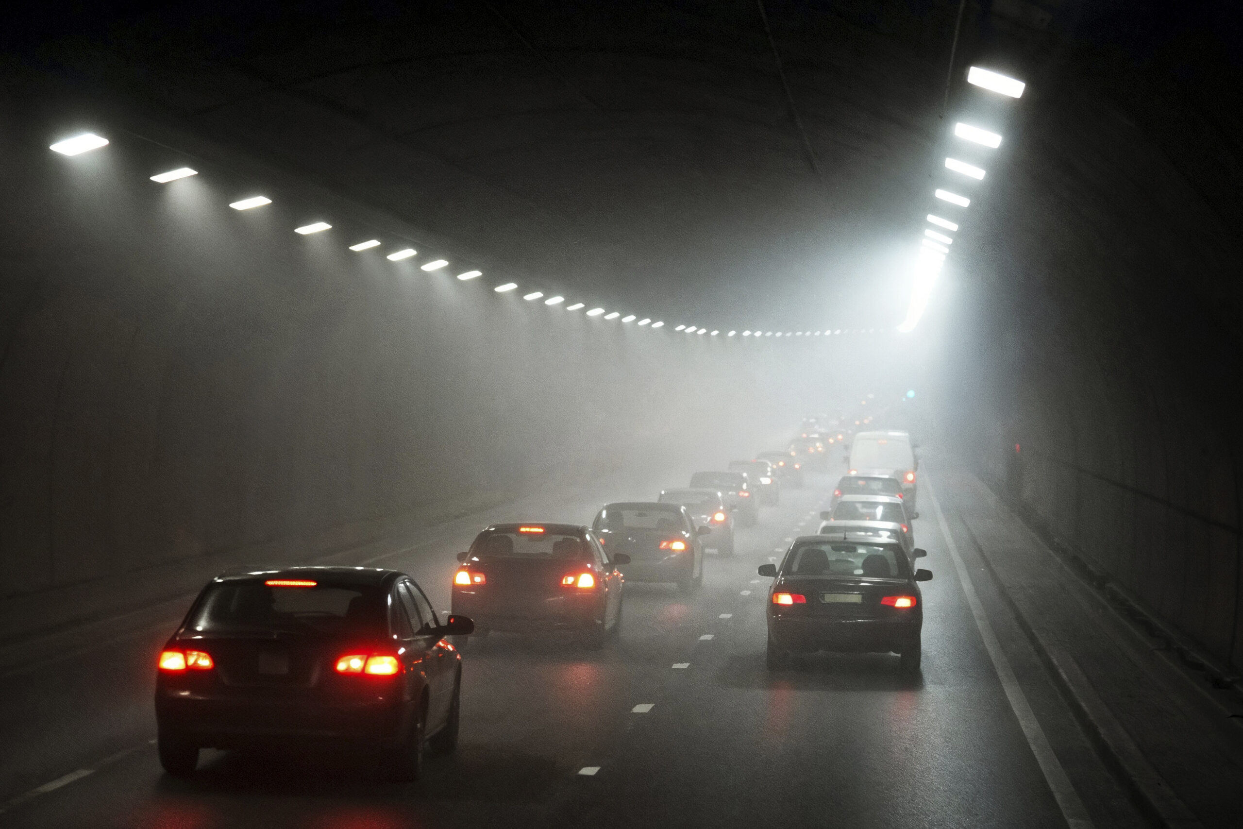 Πάνω οι τιμές οχημάτων, κάτω τα ασφάλιστρα