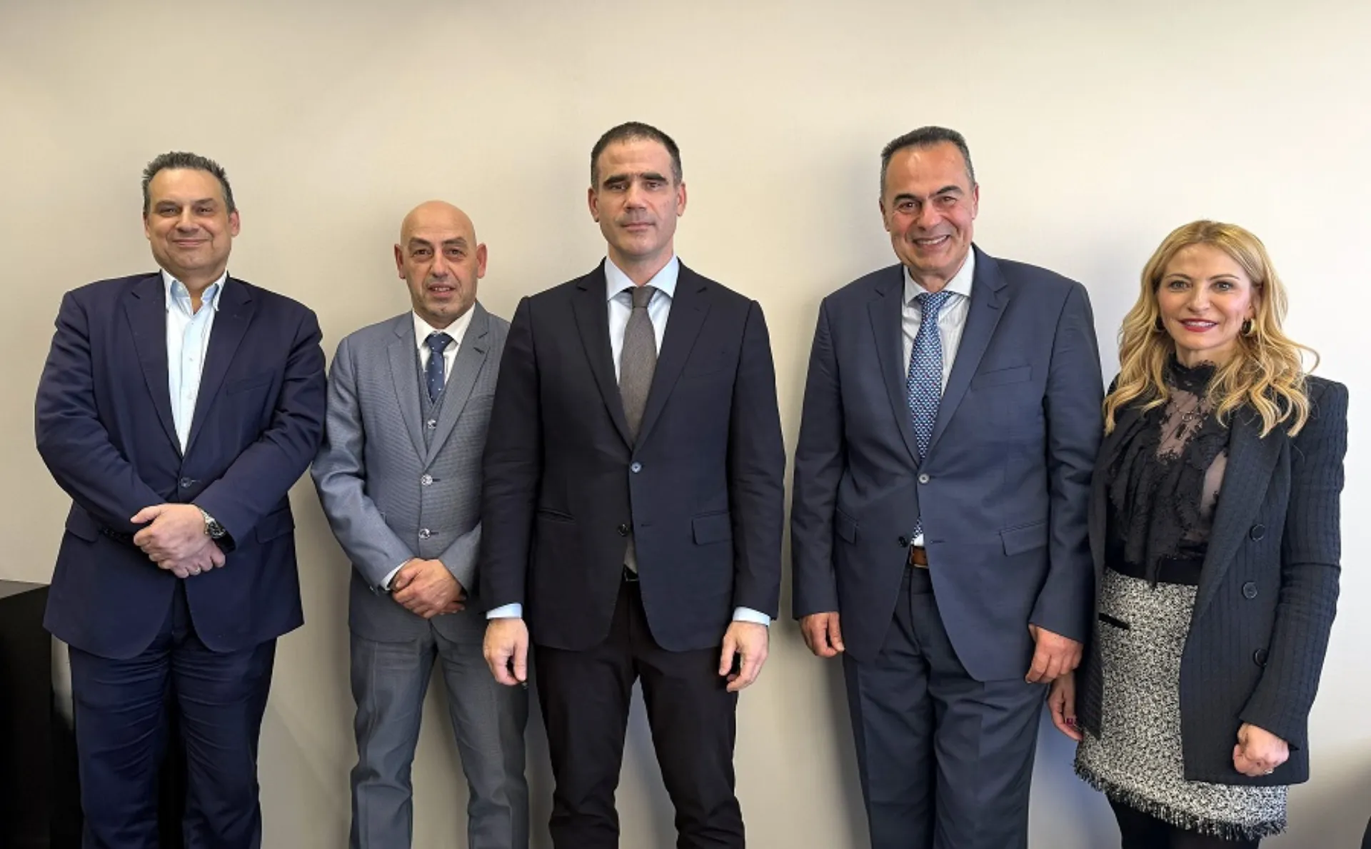 Απόλλων & DIN: Επιχειρηματικό οικοσύστημα με χαρτοφυλάκιο άνω των €50 εκατ